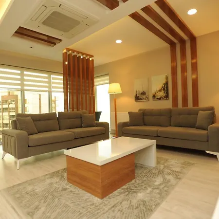 Qamar Prestige 3*